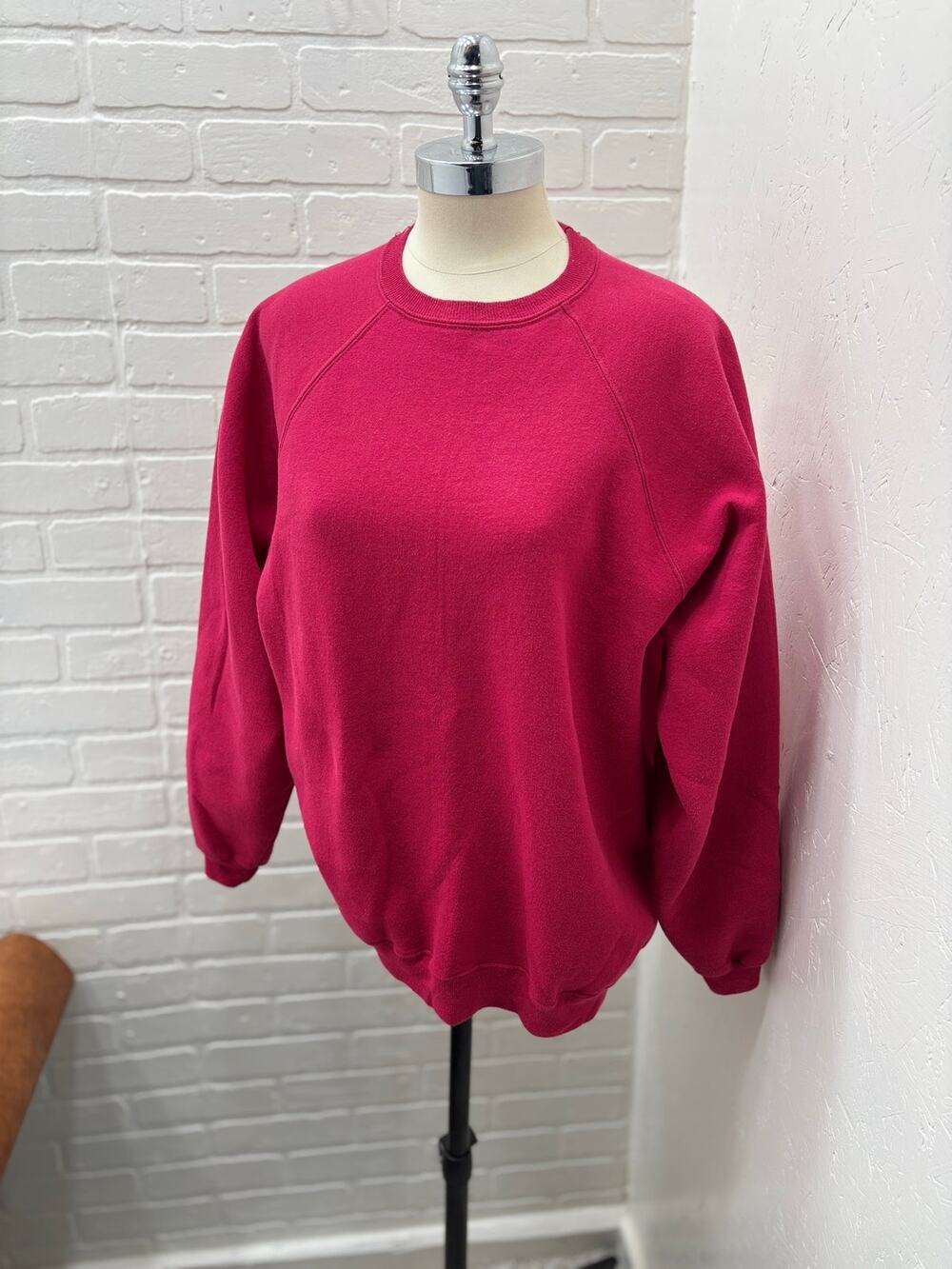 90's Vintage Hanes Her Way Sweatshirt XLarge Crewneck Fleece Blank Plain C15